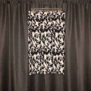 Black and white pencil skirt.